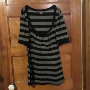 Stretchy tunic MUST BUNDLE